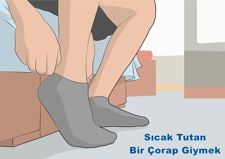  Ayak &Uuml;ş&uuml;mesi &Ccedil;orap Giymek